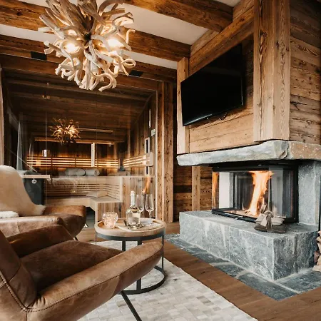 Premium In With 2 Saunas And Pool Wagrain