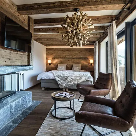 Premium In With 2 Saunas And Pool