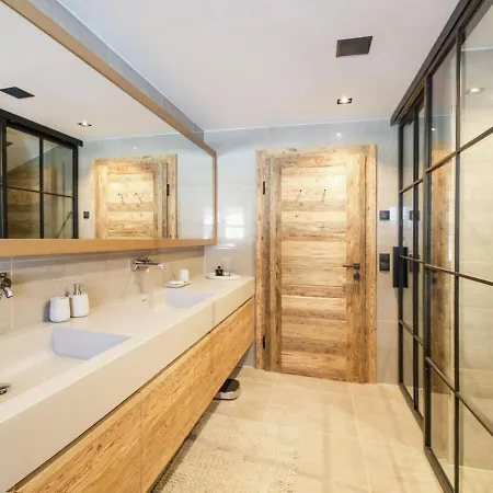 Premium In With 2 Saunas And Pool Chalet *