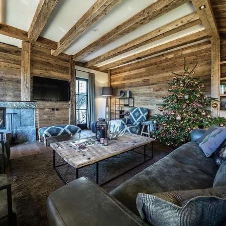 샬레 In Near Lift *