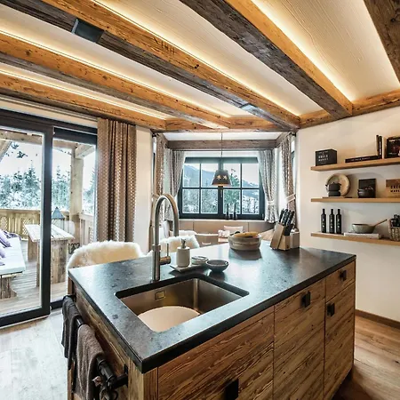 In Near Lift 샬레 바그라인